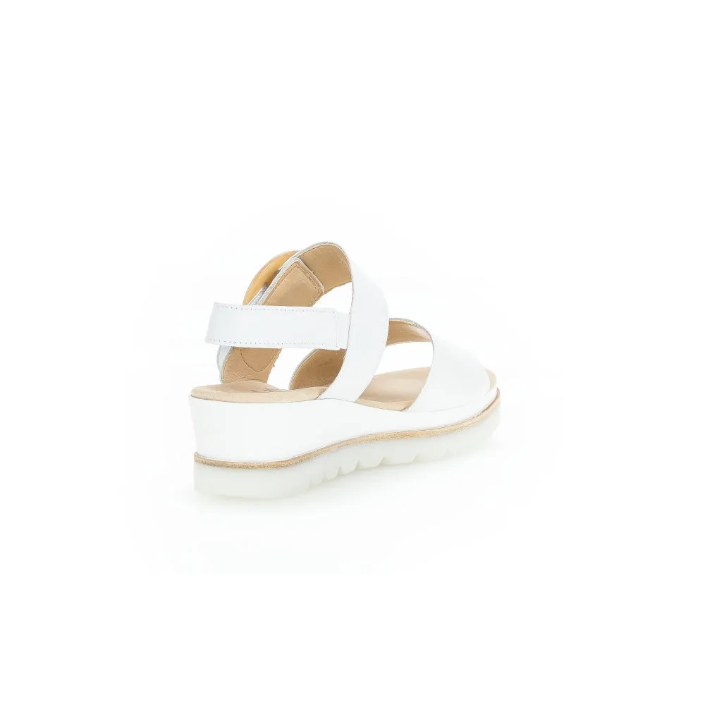 Gabor 44.645.21 Yeo Ladies White Leather Touch Fastening Sandals