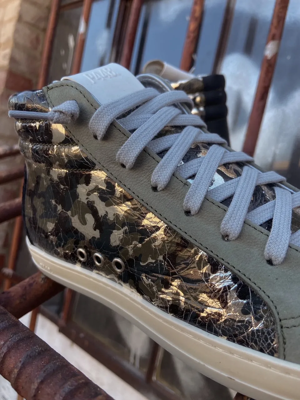 P448 Skate Camouflage